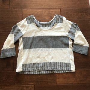 Ace & Jig turnaround tee size medium